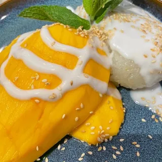 MANGO STICKY RICE