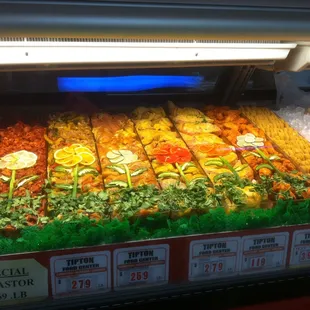 a display of fish and vegetables
