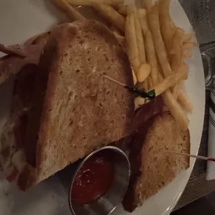 Reuben sandwich