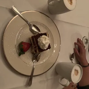 Tiramisu and cappucino
