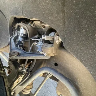 Snapped control arm