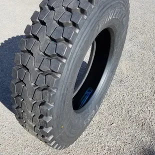 Pirelli Heavy Duty Construction 11R22.5 11R24.5 Open Shoulder TG85 Drive Tire