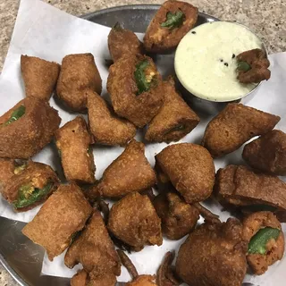 Cut Mirchi*