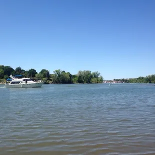 Jet skis and Boats allowed