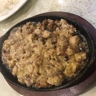 Sizzling Sisig