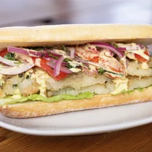 Double yuca Patty sándwich (vegan or vegetarian option)