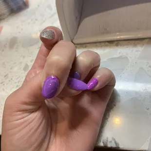 the heart I got and the nail technician was going to continue till he argued with me then went to get someone else who was just as rude