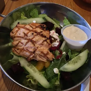 Grilled Salmon Salad