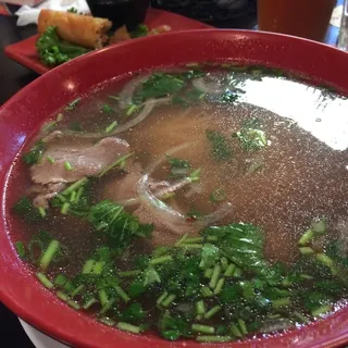 P4 Rare Beef Pho