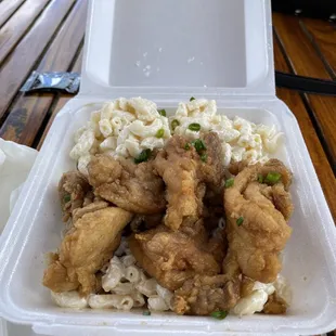 Garlic chicken w/ all Mac salad