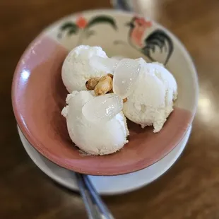 Coconut ice cream