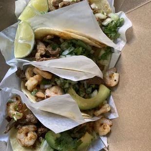 My new favorite, carne asada w/shrimp tacos. No, these weren&apos;t all for me.