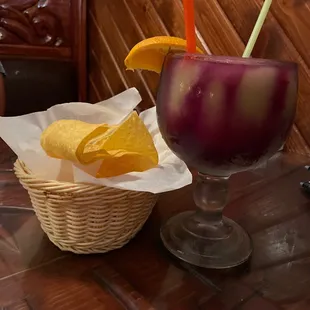 Octopus margarita and chips
