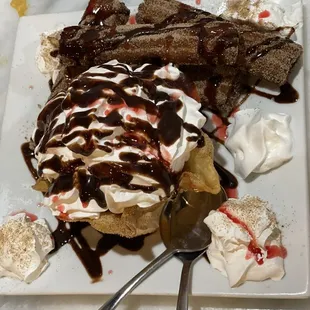 Churros &amp; fried ice cream