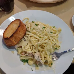 Chicken Alfredo