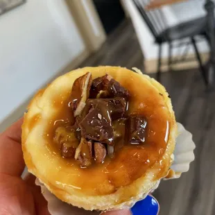 Mini Turtle Pecan Cheesecake