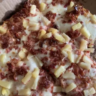 Pineapple bacon square pizza