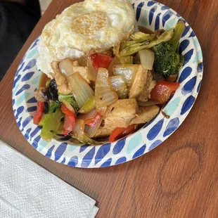 Chicken stir fry with rice and egg