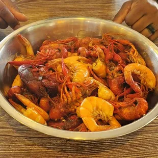 Crawfish and shrinp. Yummy!