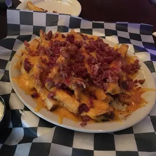 a plate of nachos