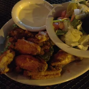 Wings... Um, can I get a little sauce?