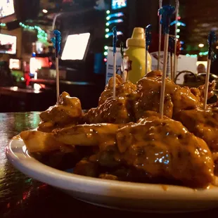 Boneless wings with boom boom sauce