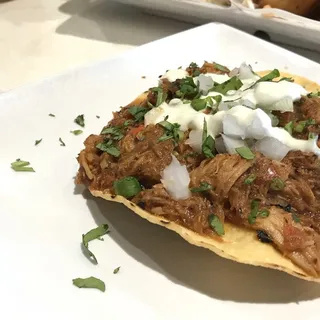 Stingray Machaca Tostada