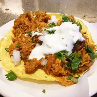 Stingray Machaca Tostada