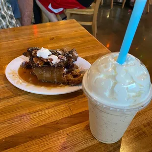 Bread pudding and caramel shake