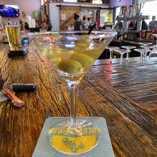 Extra dirty vodka martini