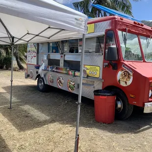 Taco truck in waimanalo