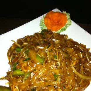 Drunken noodles with pork