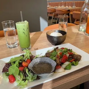 Steak salad