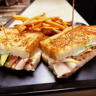 Hoy TJ's Hot Bird Sandwich Combo