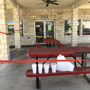 We ended up leaving all the food and drinks we bought because they refused to give me the 2 burgers they forgot to include.