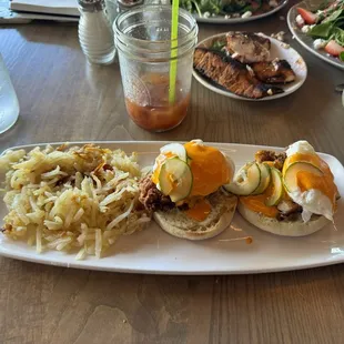 Hot Nashville Benedict