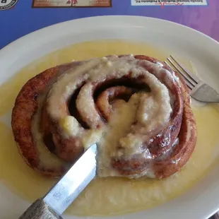 Giant cinnamon roll