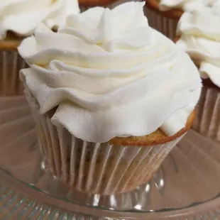 Banana nut Cupcake