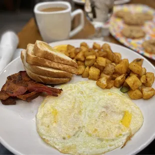 TJ's Restaurant & Lounge