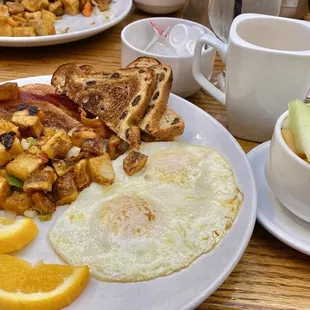 Inn-joyable breakfast with extra fruit