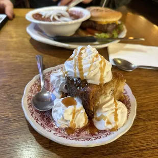 a plate of ice cream sundaes