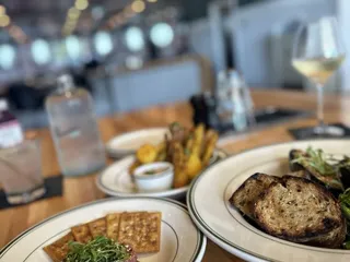 Primrose Lanes Restaurant