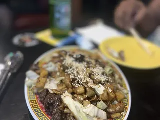 8 Fat Fat 8 Bar & Grille