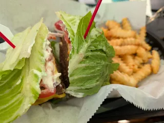 RB Sports Bar and Grill