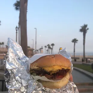 Bacon cheeseburger