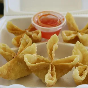 Crab Rangoon  $3