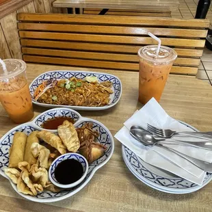 Pad Thai, Combo appetizer and Thai Tea