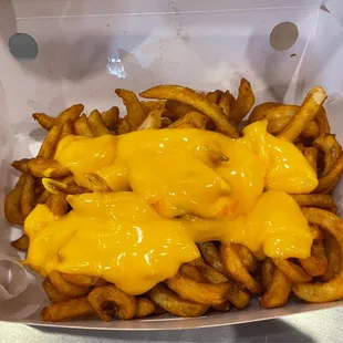 Cheesy Curly Fries