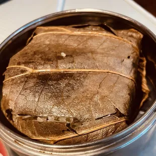 Steamed sticky rice with pork