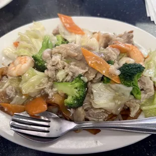 Combination chow fun